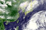 중형 태풍 ‘판폰’ 일본 열도 향해 북상 중