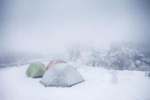 안전한 캠핑을 위한 눈(雪)