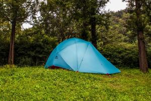 캠핑하는 엄빠의 텐트